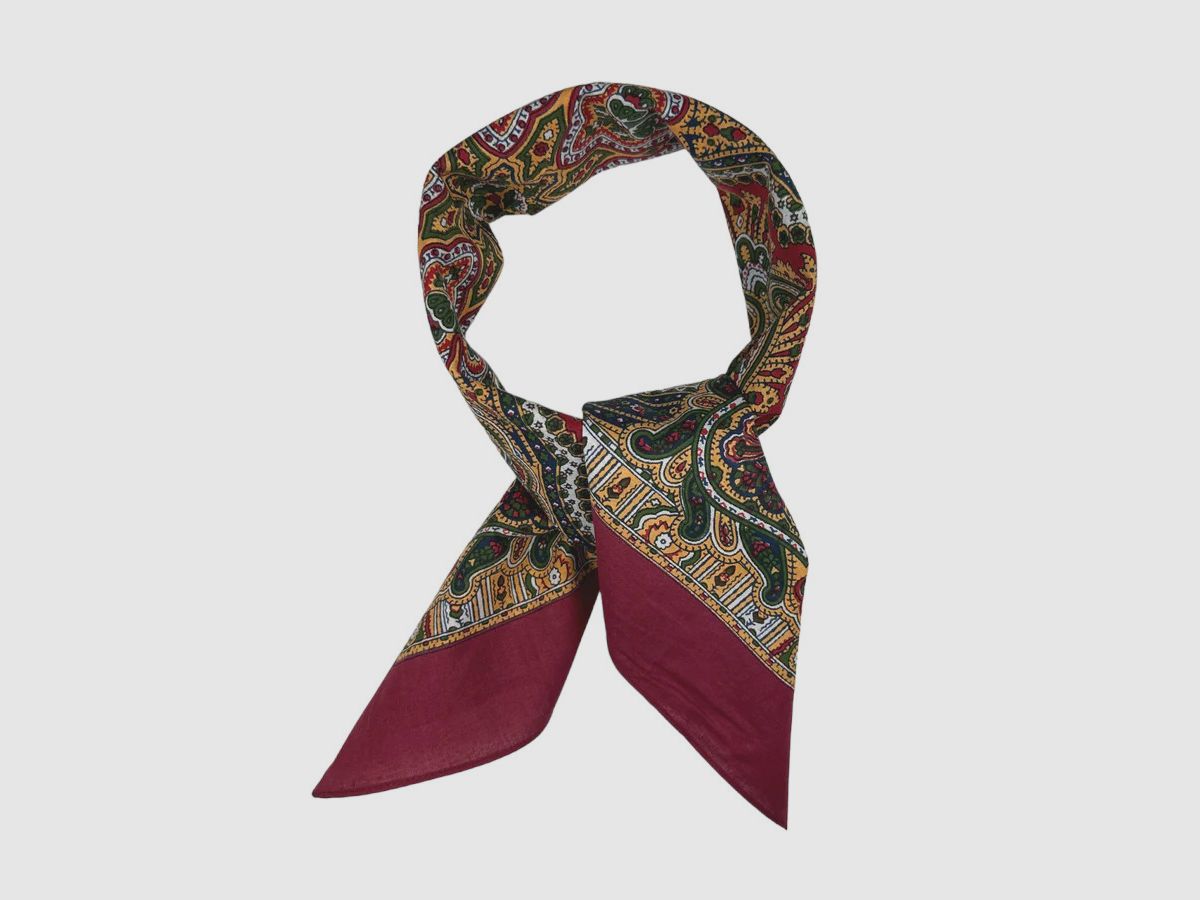 Portia Classic bandana, image 1 of 4