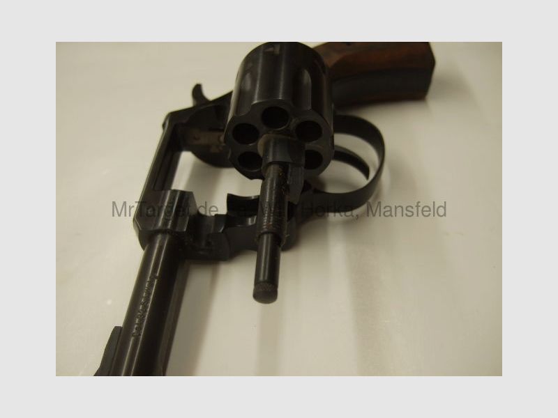 EM-GE Sports Equipment GmbH 323, 6-shot, LIKE NEW, 3"-run, from collection