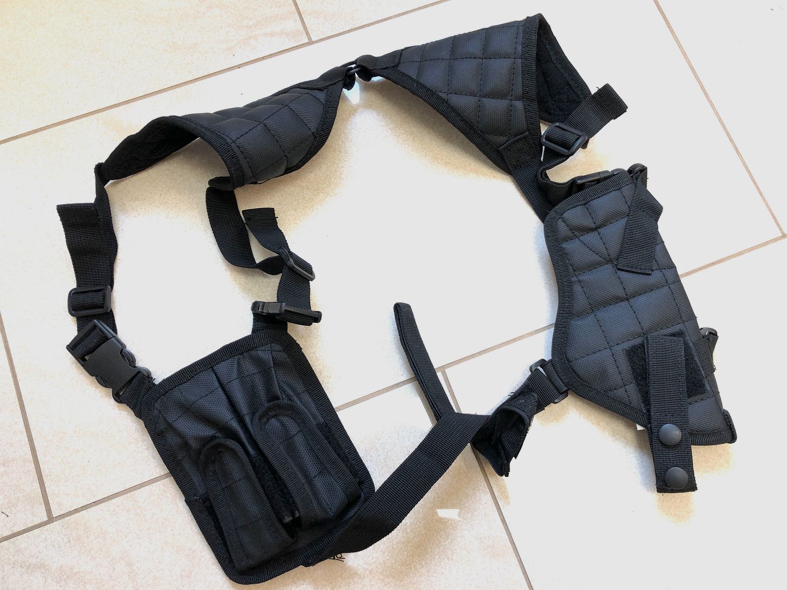 ••• Holster - Konvolut / 4x Cordura - Pistolenholster •••