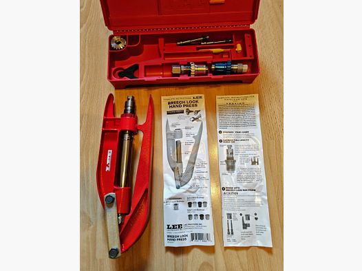 Lee Precision 9 mm Luger reloading set with Breech Lock hand press | NEW | Currently not available!