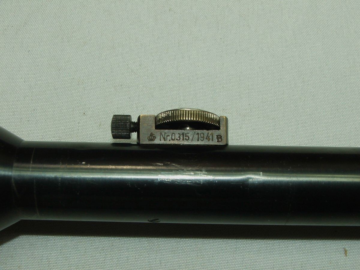 Telescopio ZF39 Ajack 4x90 1941/B de la Segunda Guerra Mundial