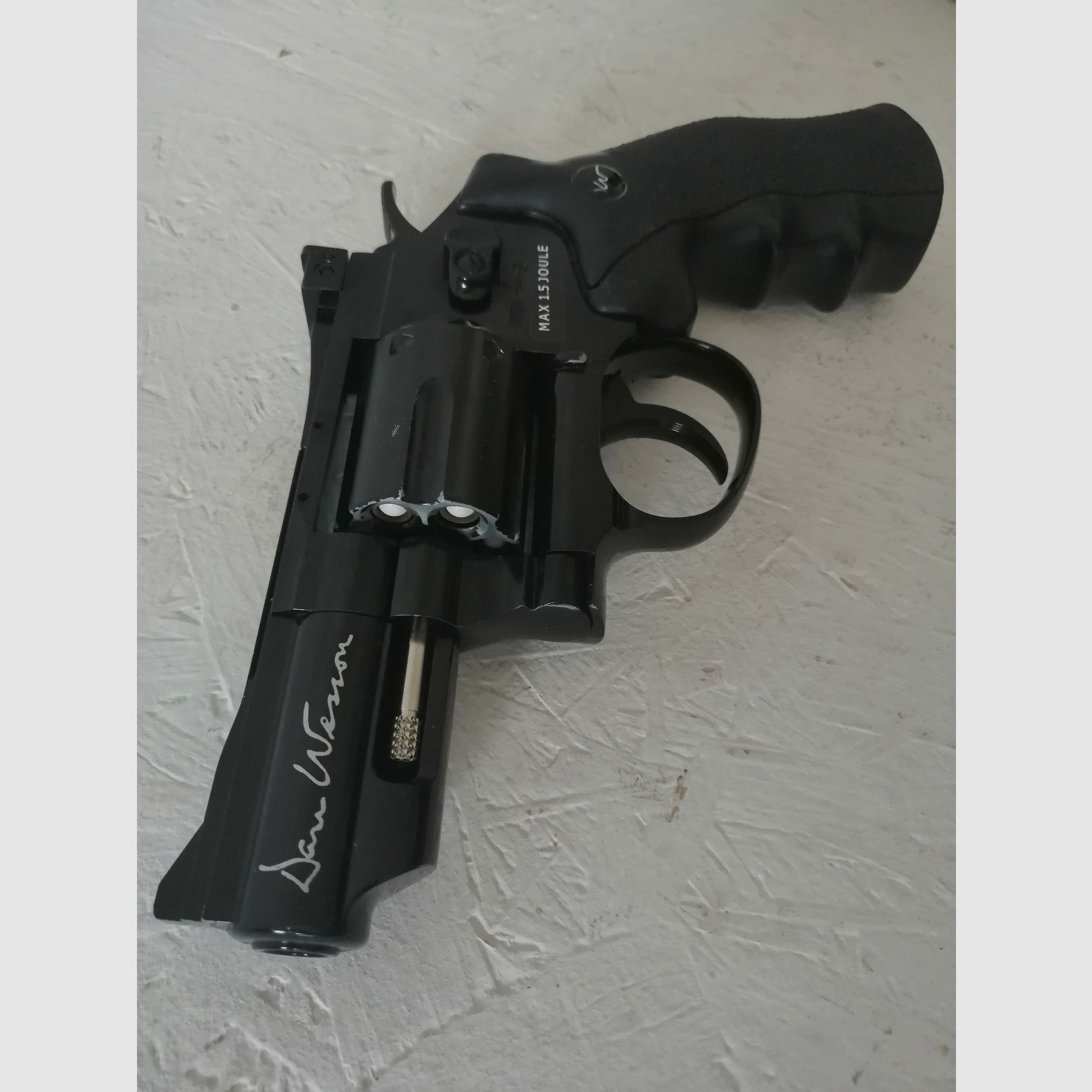 Dan Wesson 2,5 pulgadas revólver CO2 6mm
