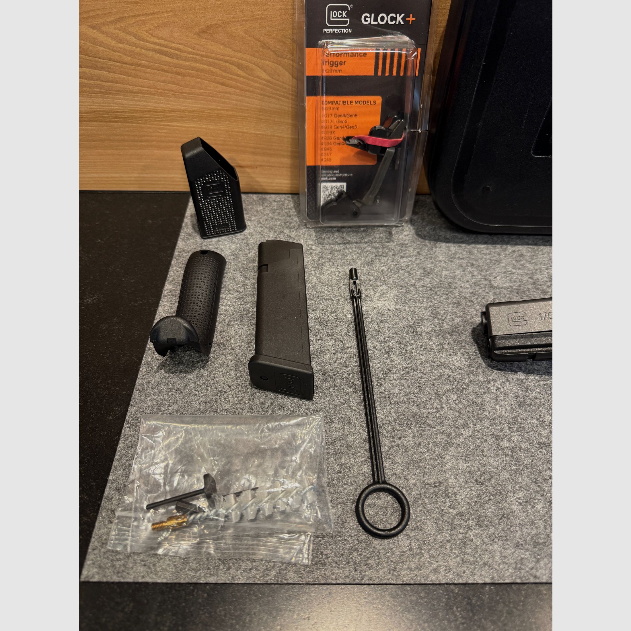Glock 17 C Gen4 incl Original Performance Trigger like new