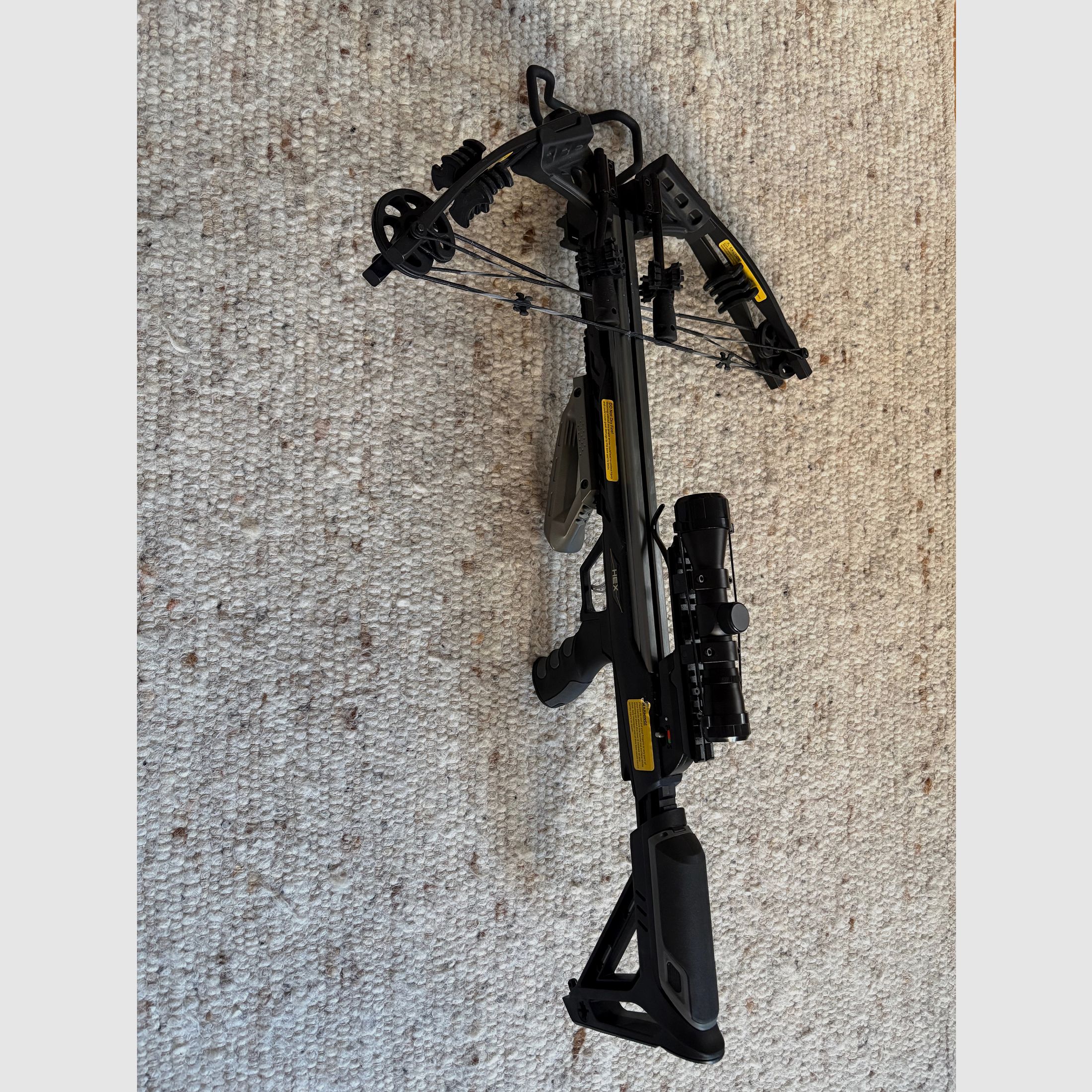 Armbrust mit Tasche und Zubehör 