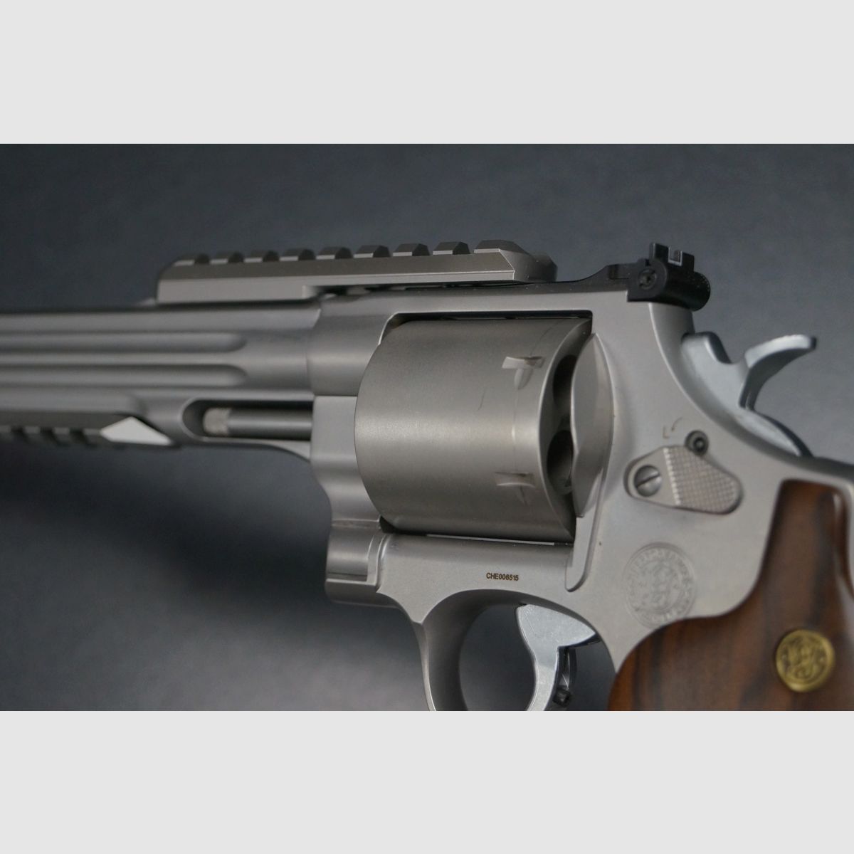 Smith & Wesson 629-8 PC, Bild 6 von 8