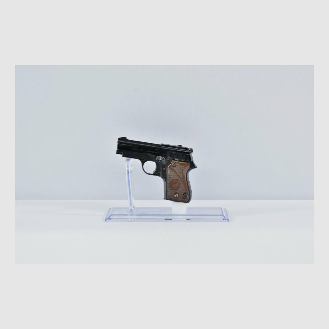 Unique .22lr Pistol