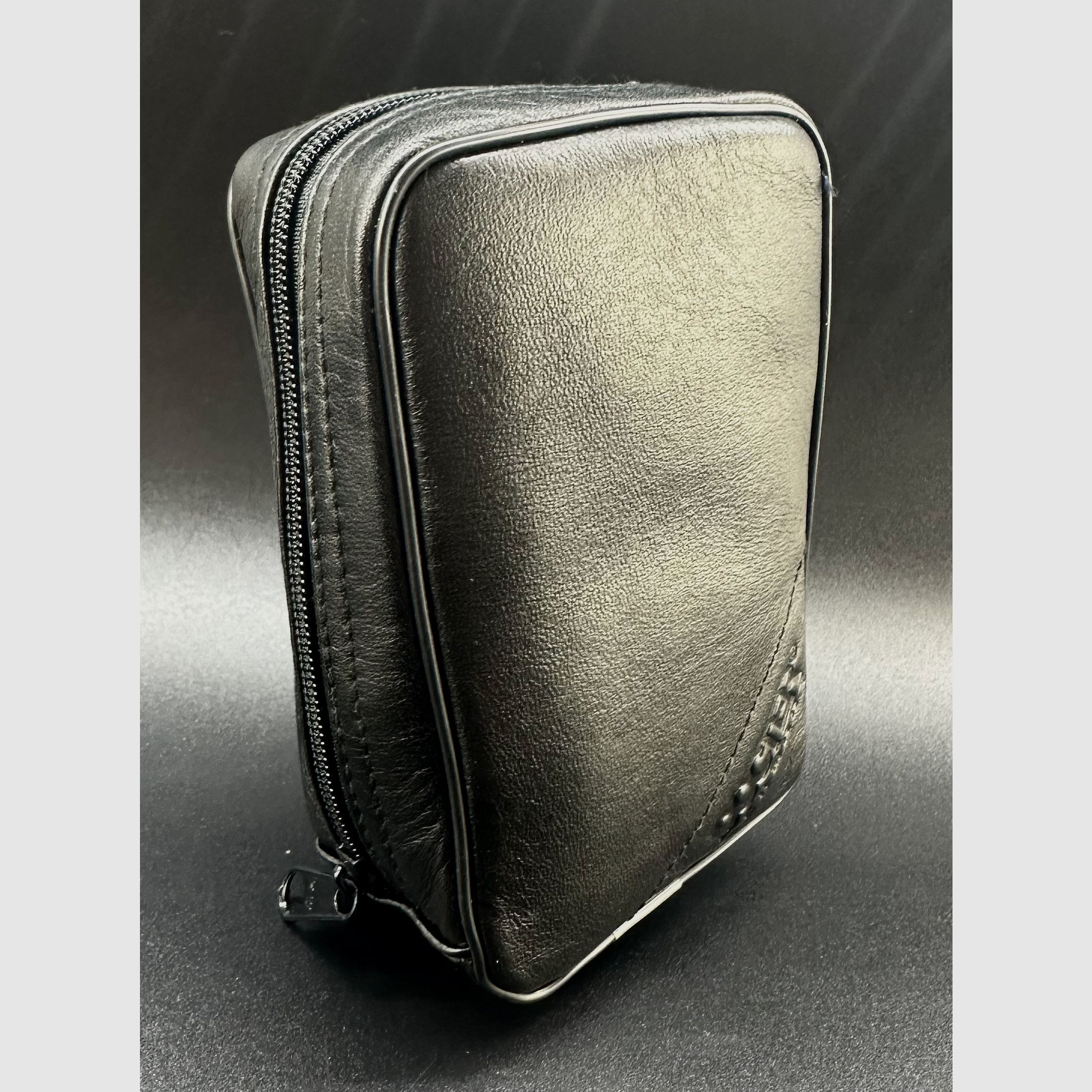 kleine schwarze Docter Tasche Fernglastasche Innenmaße 11,5 x 4 x 7cm
