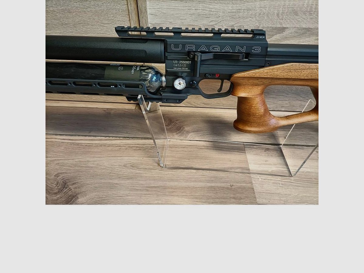 Wiatrówka PCP AIRGUN TECHNOLOGY URAGAN 3 – lufa 700mm.- Orzech, zdjęcie 4 z 5