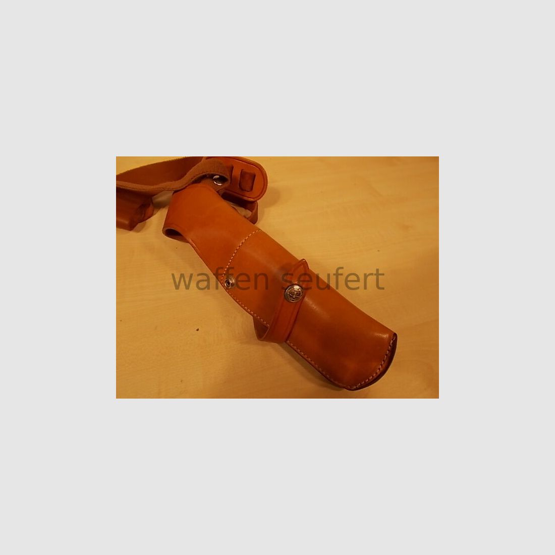 Bianchi X15 Medium shoulder holster for revolver/pistol up to 4