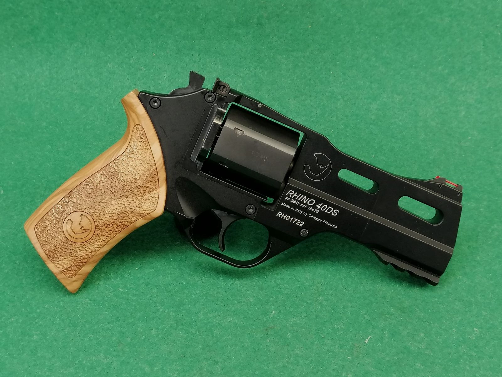 Chiappa Rhino DS40 .40S&W