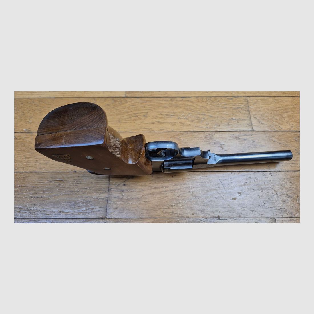 Seltener sowjetischer Revolver TOZ-36 – Wettbewerbswaffe mit Einzelabzug im Nagant-System – Kal. 7,62×38 Nagant – Tula – 6 Schuss (und nicht 7!) – Wettbewerbsgriff – Sehr seltene Waffe in TBE., Bild 8 von 24