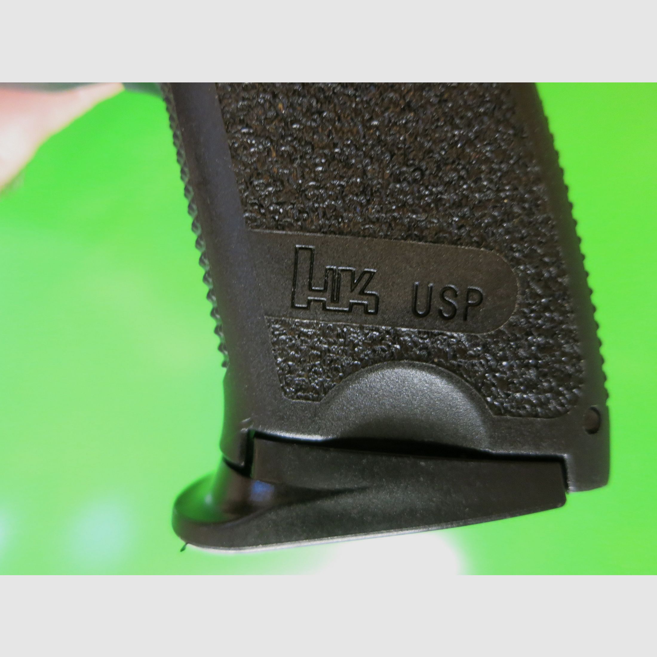 Heckler & Koch USP Compact (Universale Selbstladepistole), .45 ACP       #80-