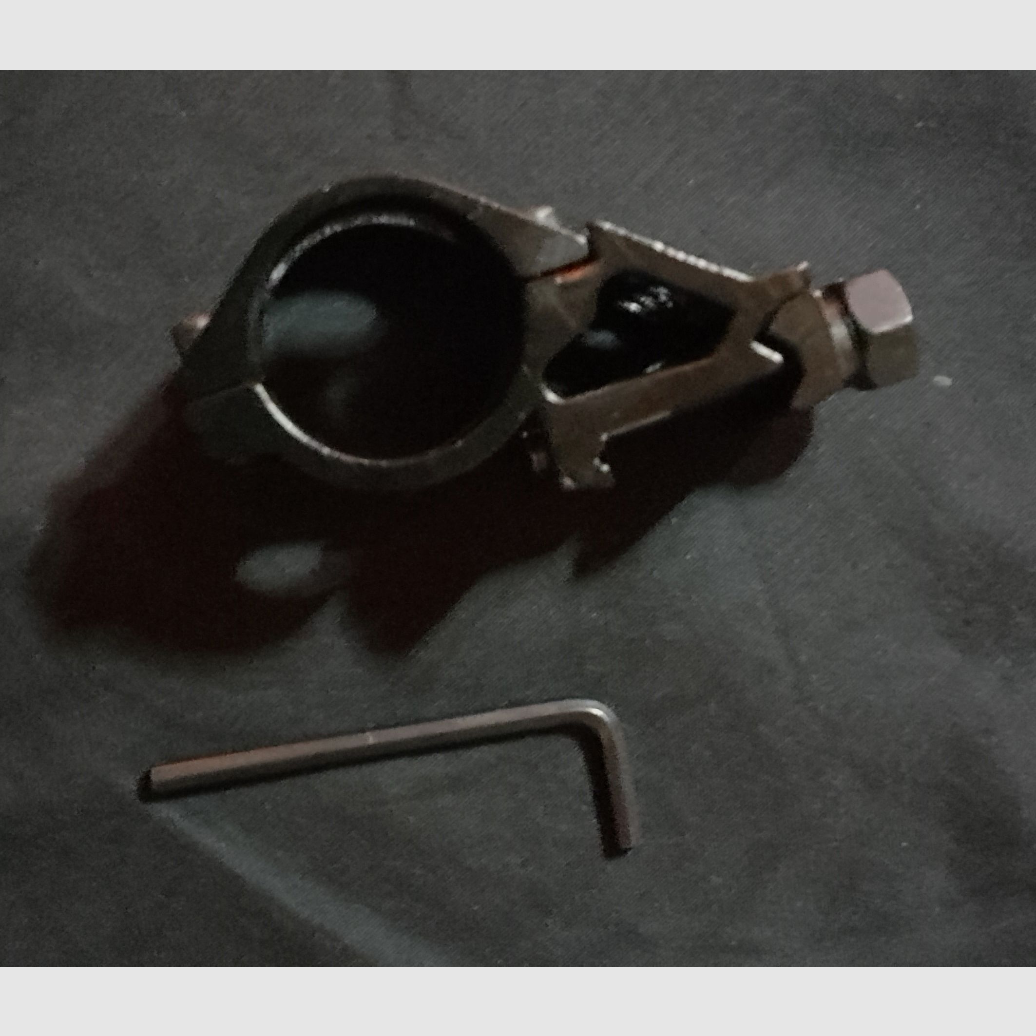Zielfernrohr Picatinny Befestigung Montage Schnellspanner Taschenlampe 25,4mm  45° grad