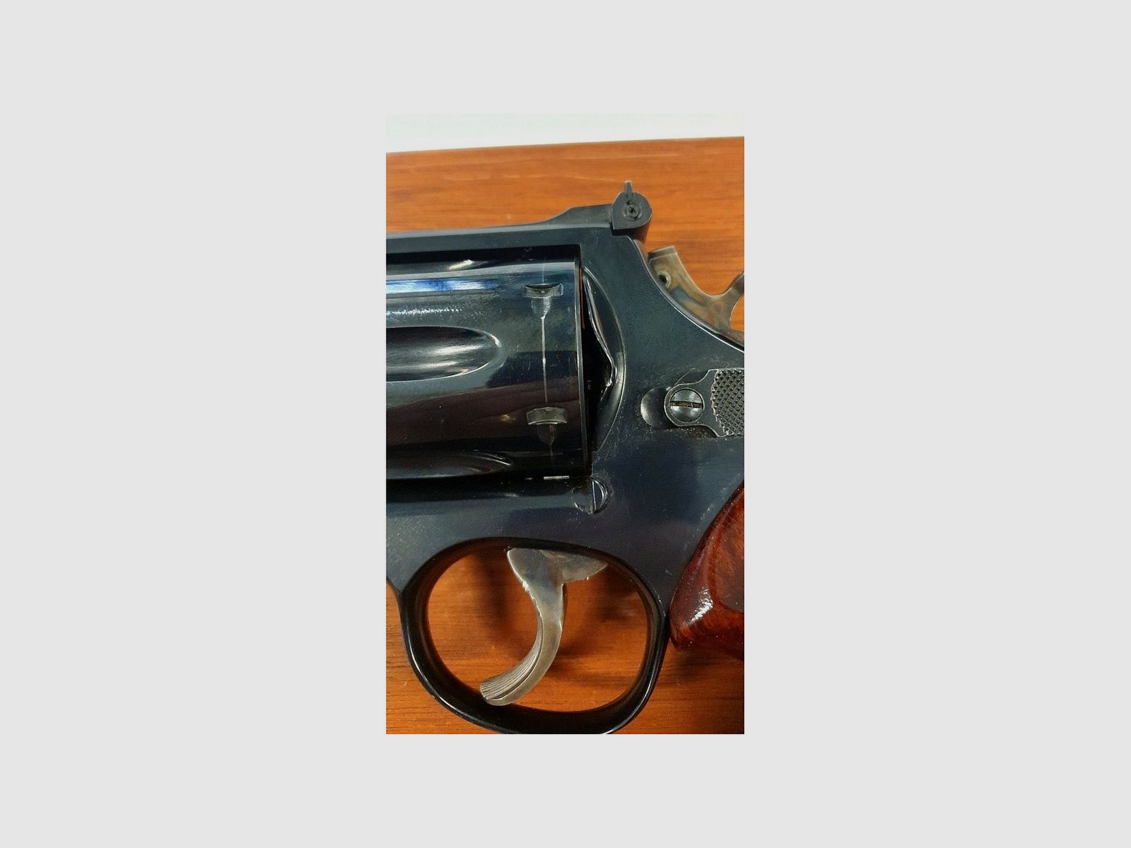 SMITH & WESSON 57, Bild 6 von 9