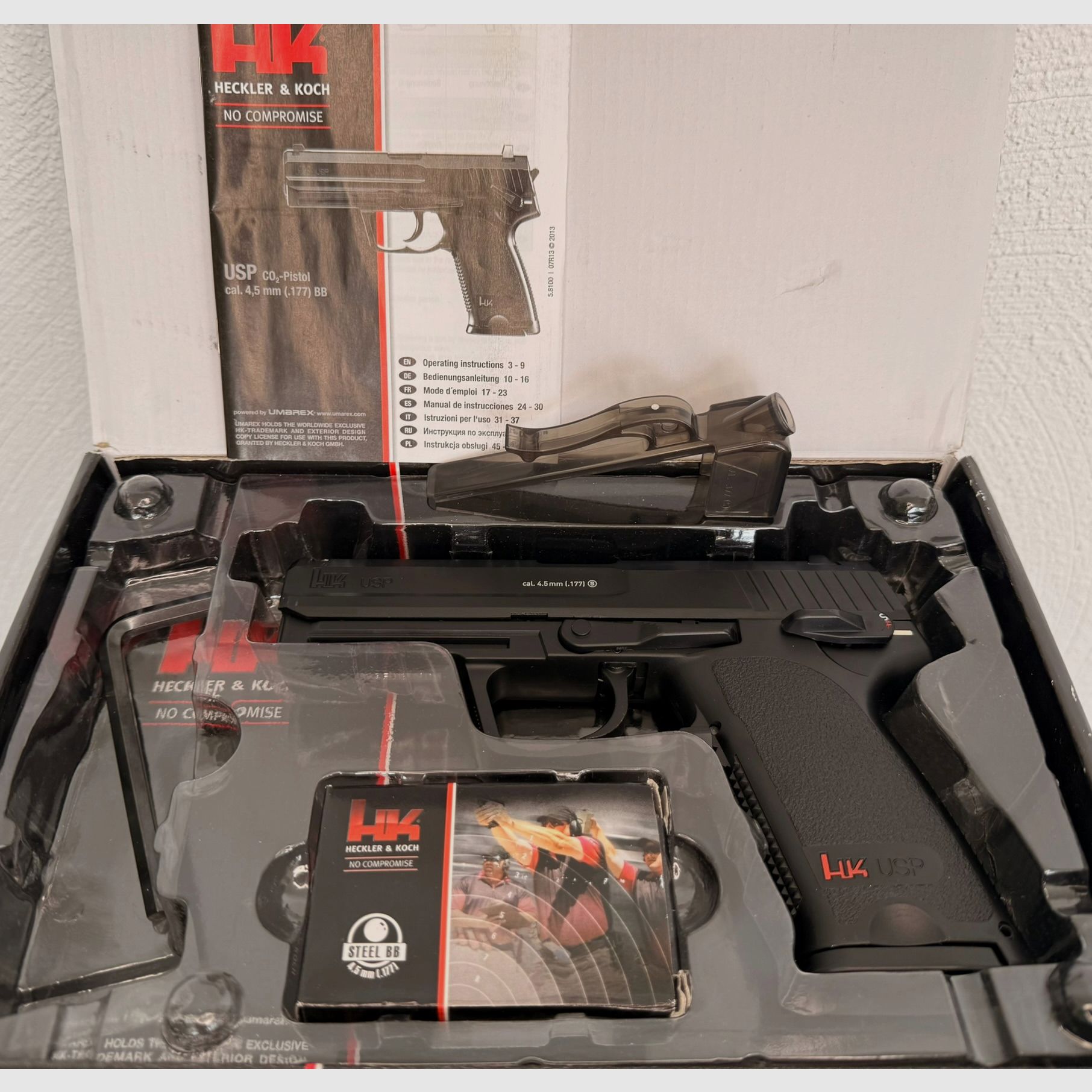Heckler & Koch USP 4,5 mm BB Co2-Pistolet z Blowbackiem