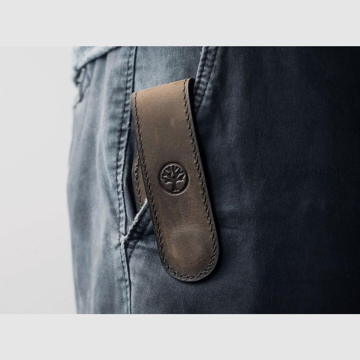 Böker Custodia in Pelle Nubuck Magnetica Marrone Piccola, immagine 4 di 6