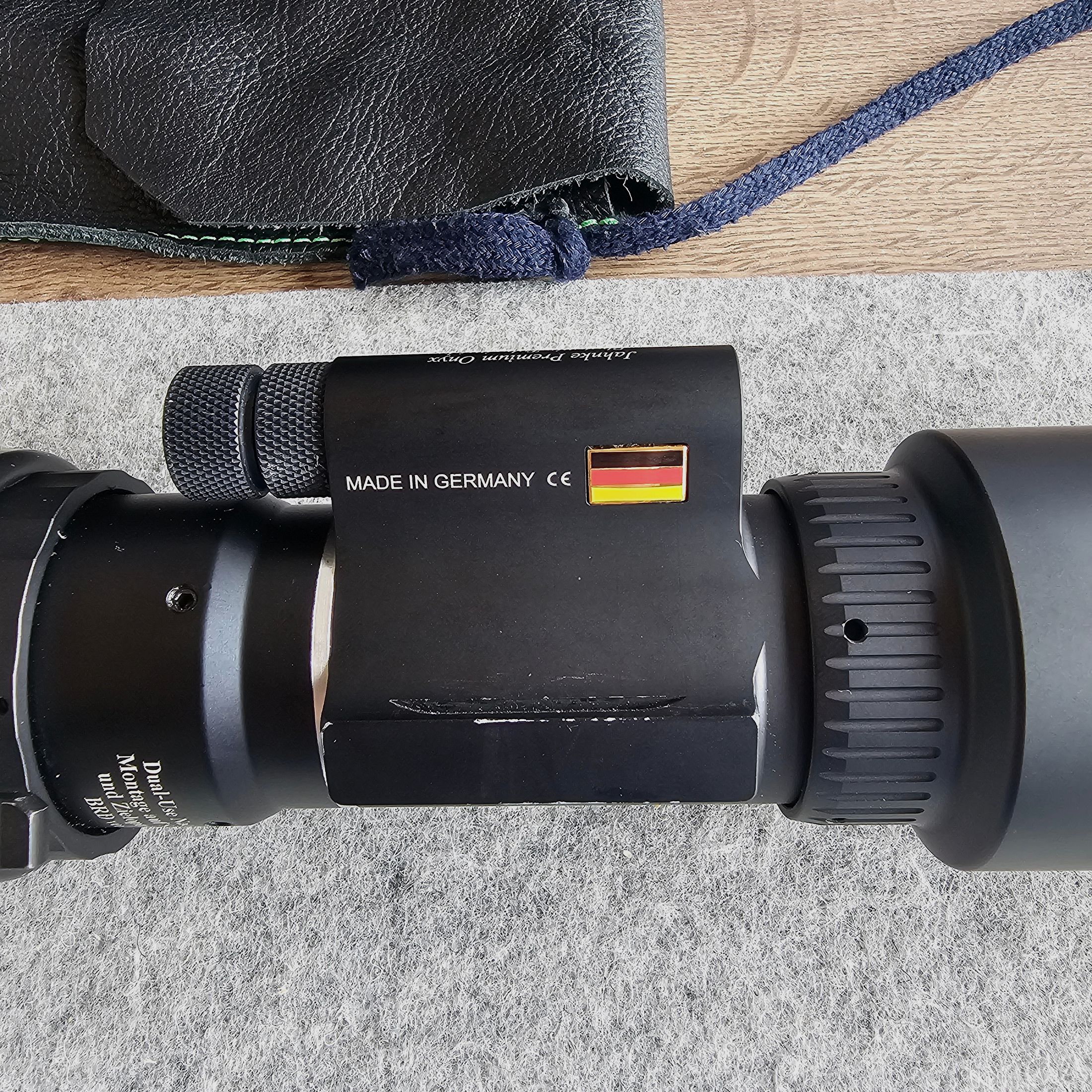 Jahnke DJ-8 NSV Kompakt1x56 mit Premium Photonis Onyx Bildröhre in der höchsten Leistungsklasse III. Weißes Bild der Premiumklasse. Erste Sortierung