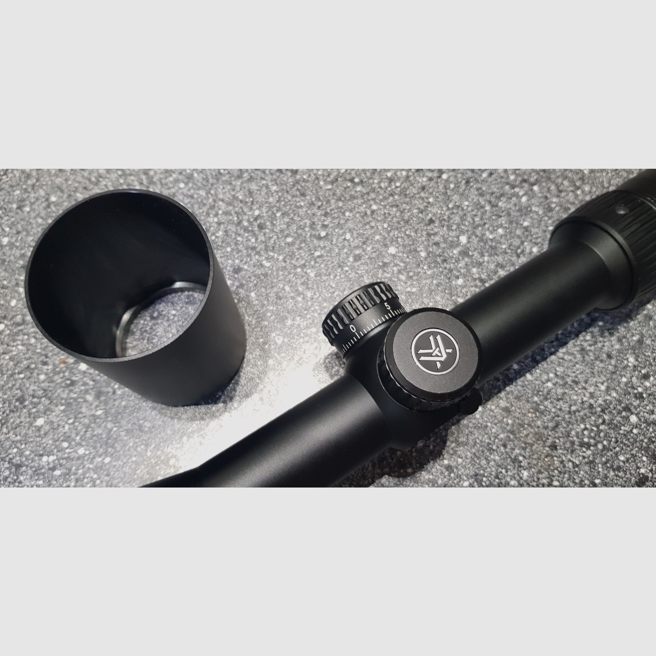 Vortex Diamondback Tactical 6–24×50 FFP EBR-2C MRAD (DBK-10029) inkl. Originalkarton & Zubehör