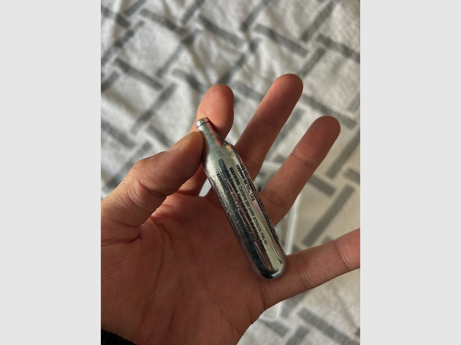 CO2 -Kartusche (NEU-9Stück-Insgesamt 5€) umarex für gasdruckwaffen (9x)