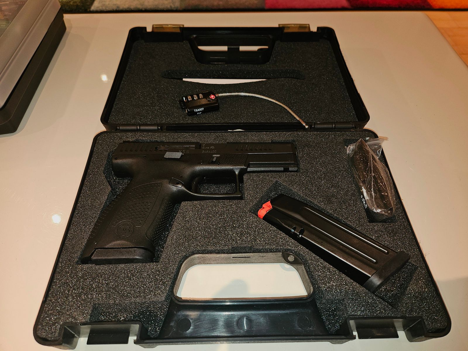 Set completo CZ P 10 C