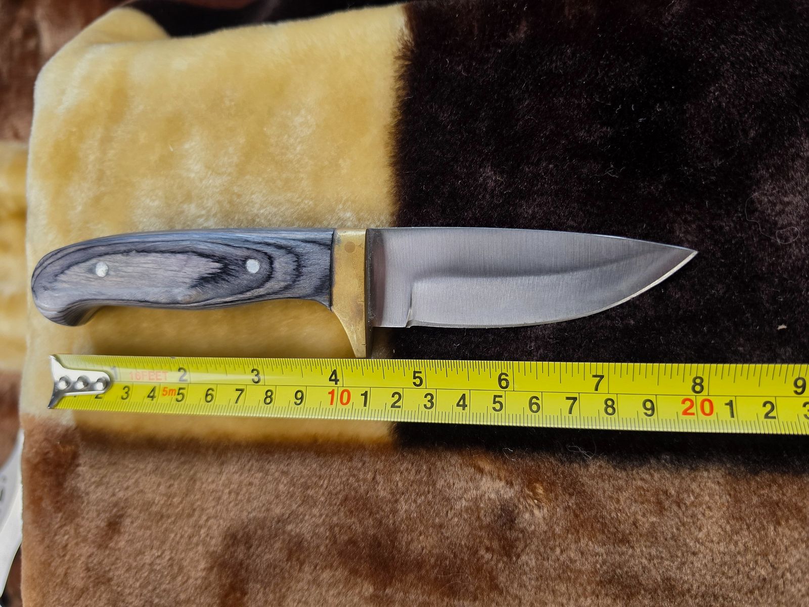 Klassisches Outdoor- & Jagdmesser mit Echtholzgriff und Messing-Knebel – Robustes Allzweckmesser, Bild 2 von 3