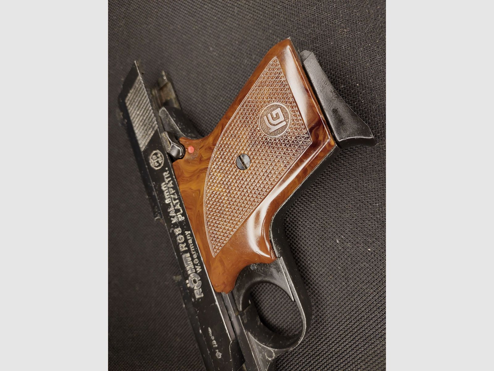 Röhm RG8 (RG 8) Schreckschuss Pistole Kal. 8mm (PTB 154)