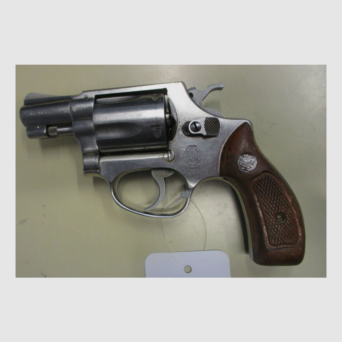 Smith & Wesson 60