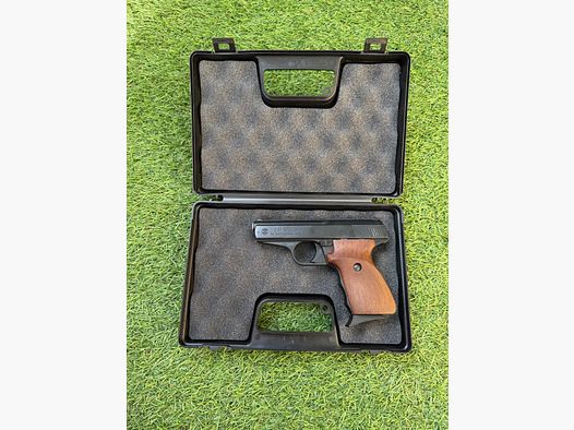 Rhöner SM Action 9mm empuñaduras de madera