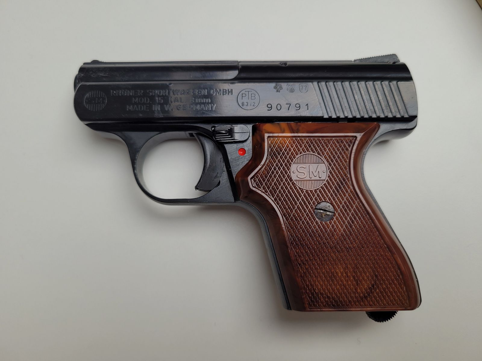 Rhöner SM 15 calibro 8 mm Knall nel PTB 83/2 con imballaggio originale, secondo caricatore e coppa di lancio