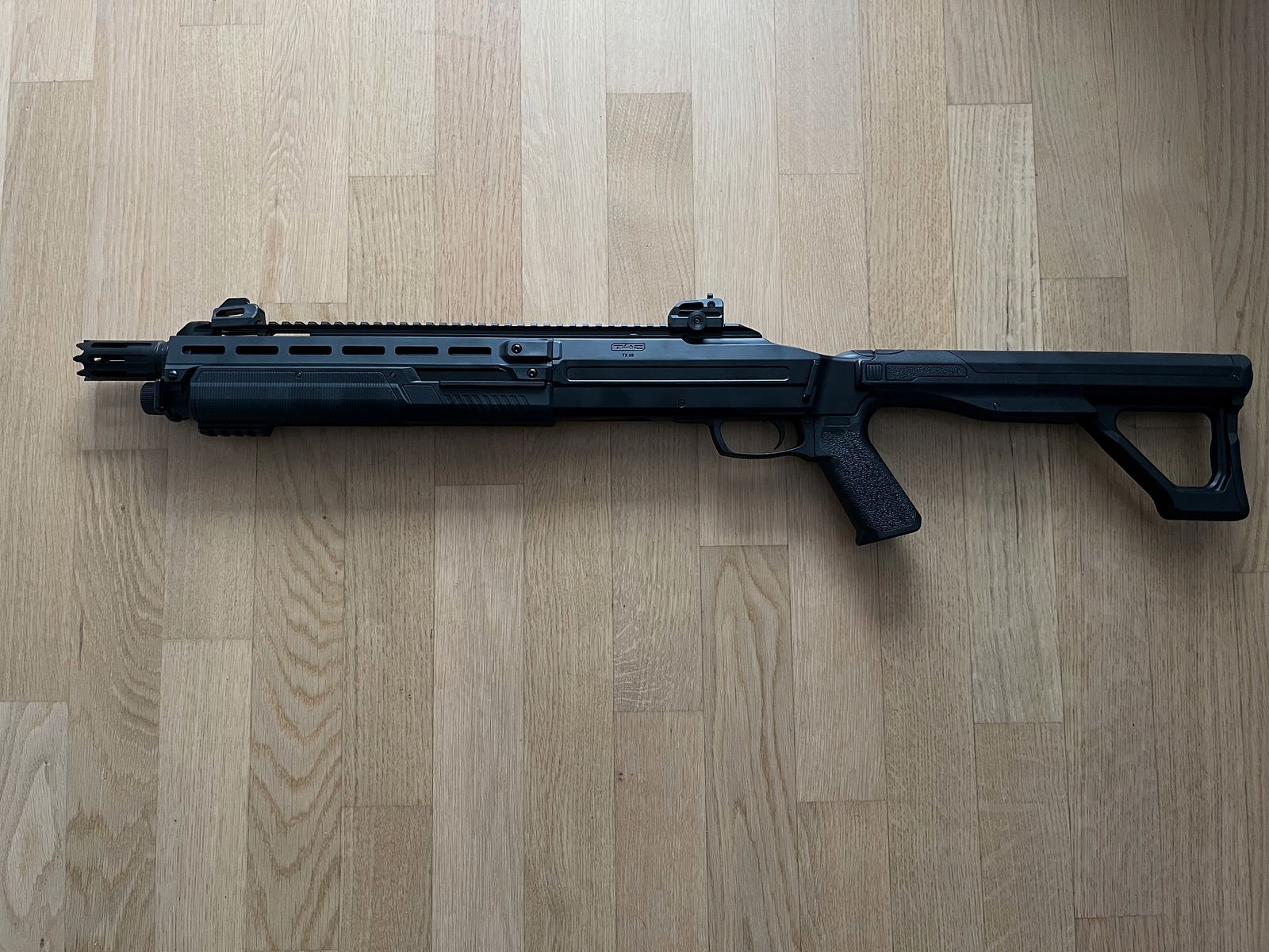 Umarex T4E TX 68 pump-action rifle in caliber .68 including case