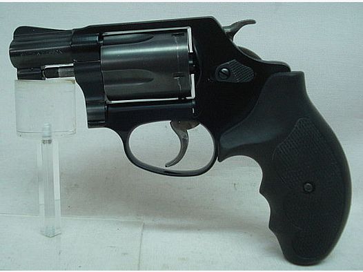 Smith & Wesson 37-3 Airweight