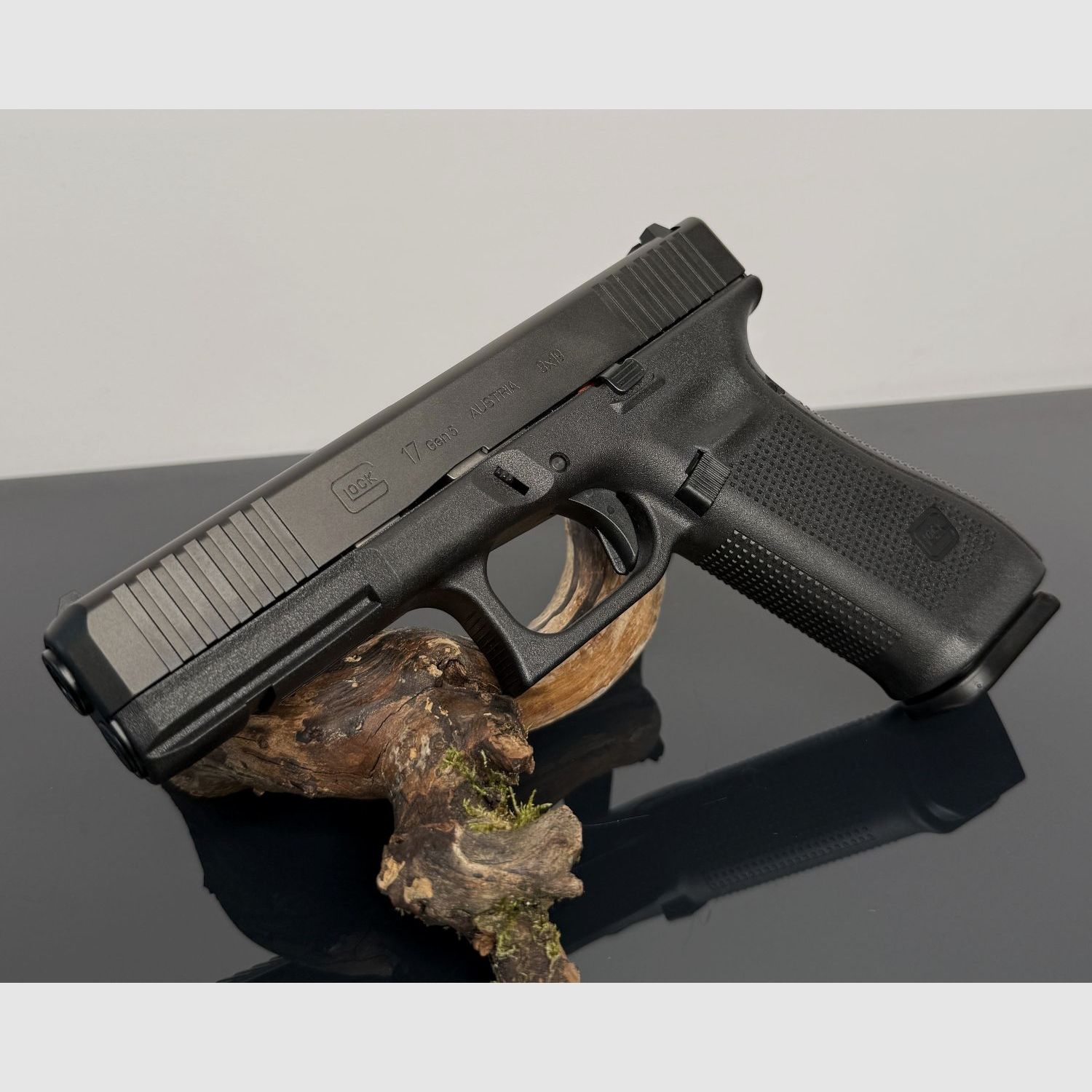 Glock 17 Gen. 5 FS, Bild 2 von 4