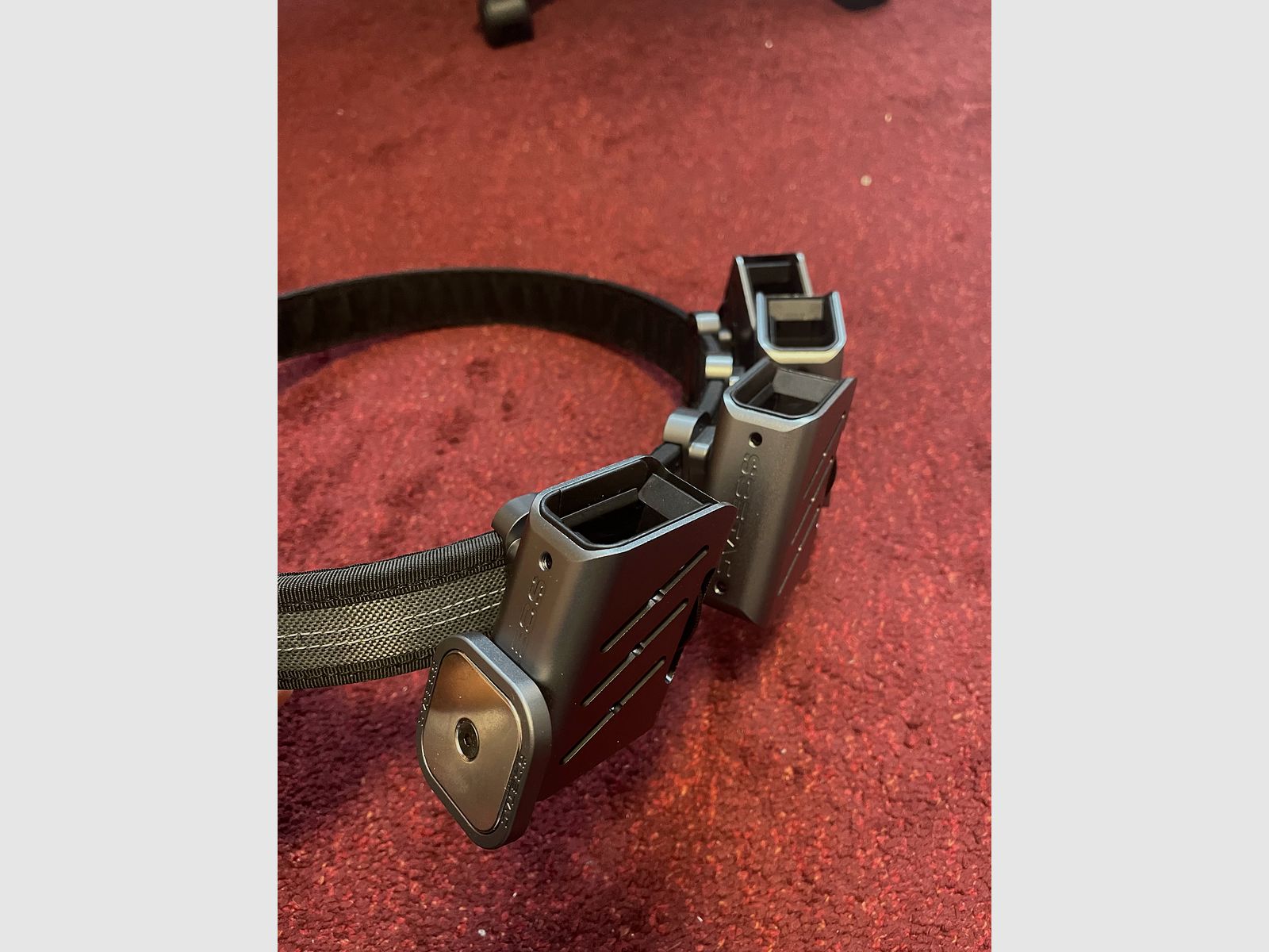 Gürtel Set Holster 4 x Magazine IPSC CZ Shadow 2, Glock,STI,1911