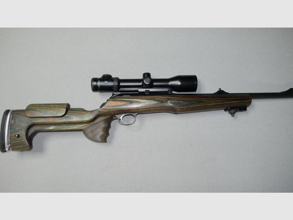 Blaser R 93 mit ZF Zeiss Victory V8	 R 93 Linksschaft