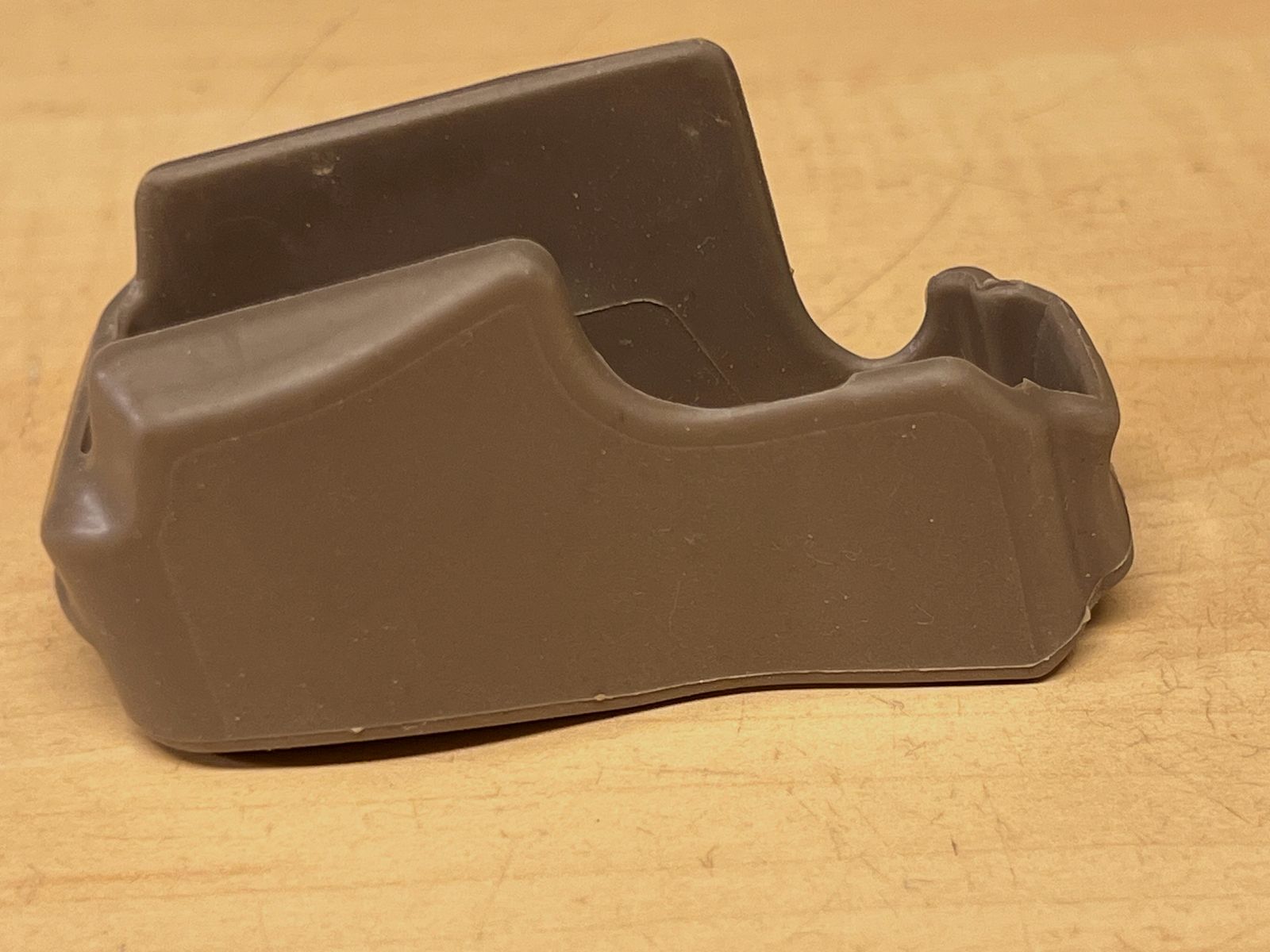 Magwell in gomma adattivo per M4 in TAN