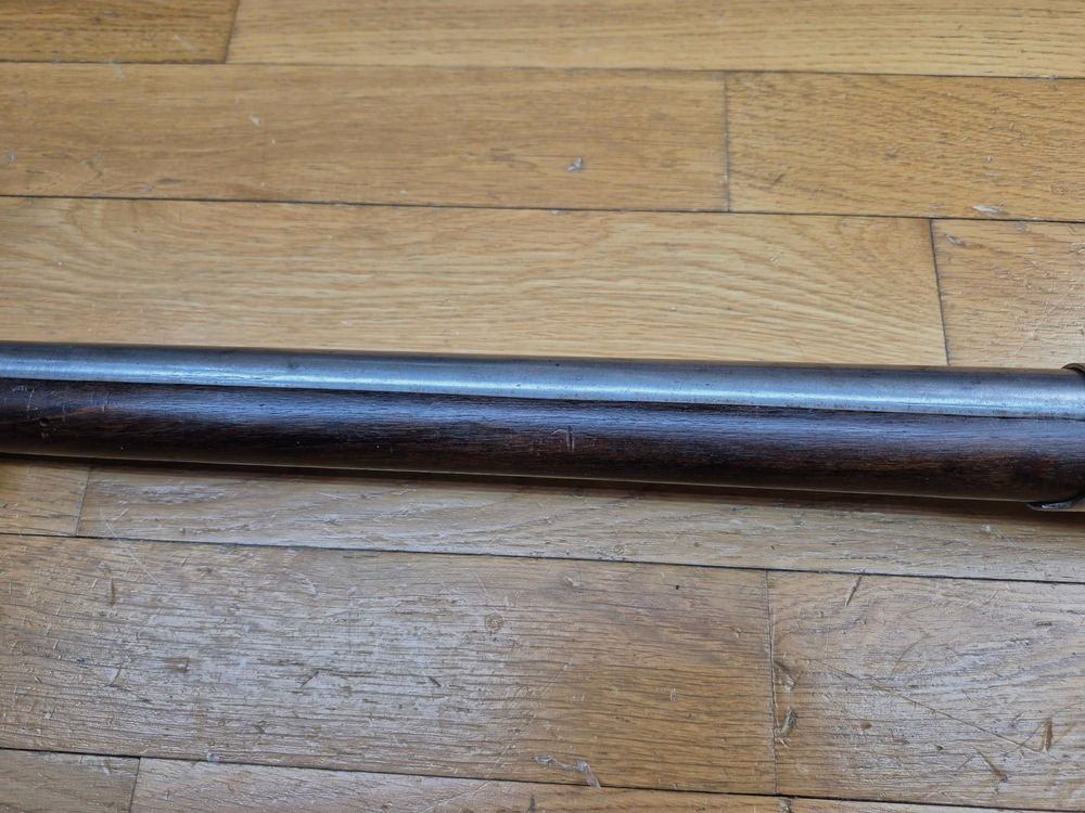 Très beau fusil 1777 modifié AN IX – Très rare fabrication de 1807 (avant la Russie) – Manufacture Impériale de St-Étienne – Poinçons homogènes – Très beau bois – Excellent canon – Baguette au modèle – État rare pour une arme rare – TBE++, image 40 sur 47