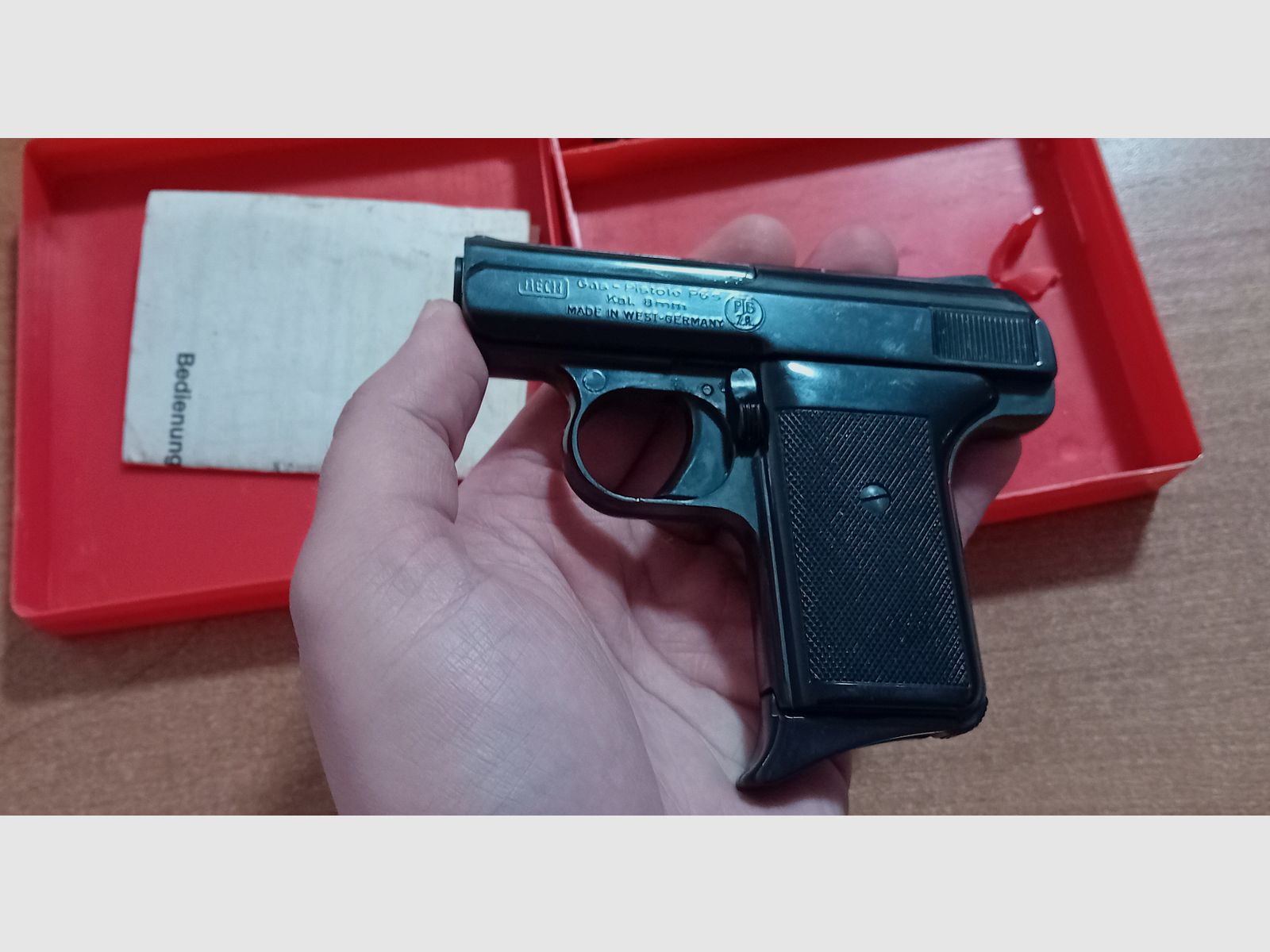 Alte Reck Gaspistole P6s im Kaliber 8 mm Knall/ PTB 78 in OVP!