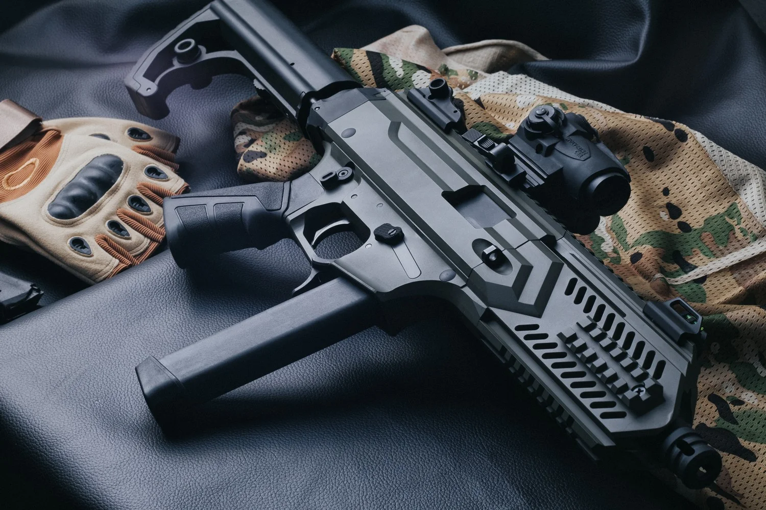Pistolet Celik Crossline C-9 8" 9mm Luger, zdjęcie 3 z 5