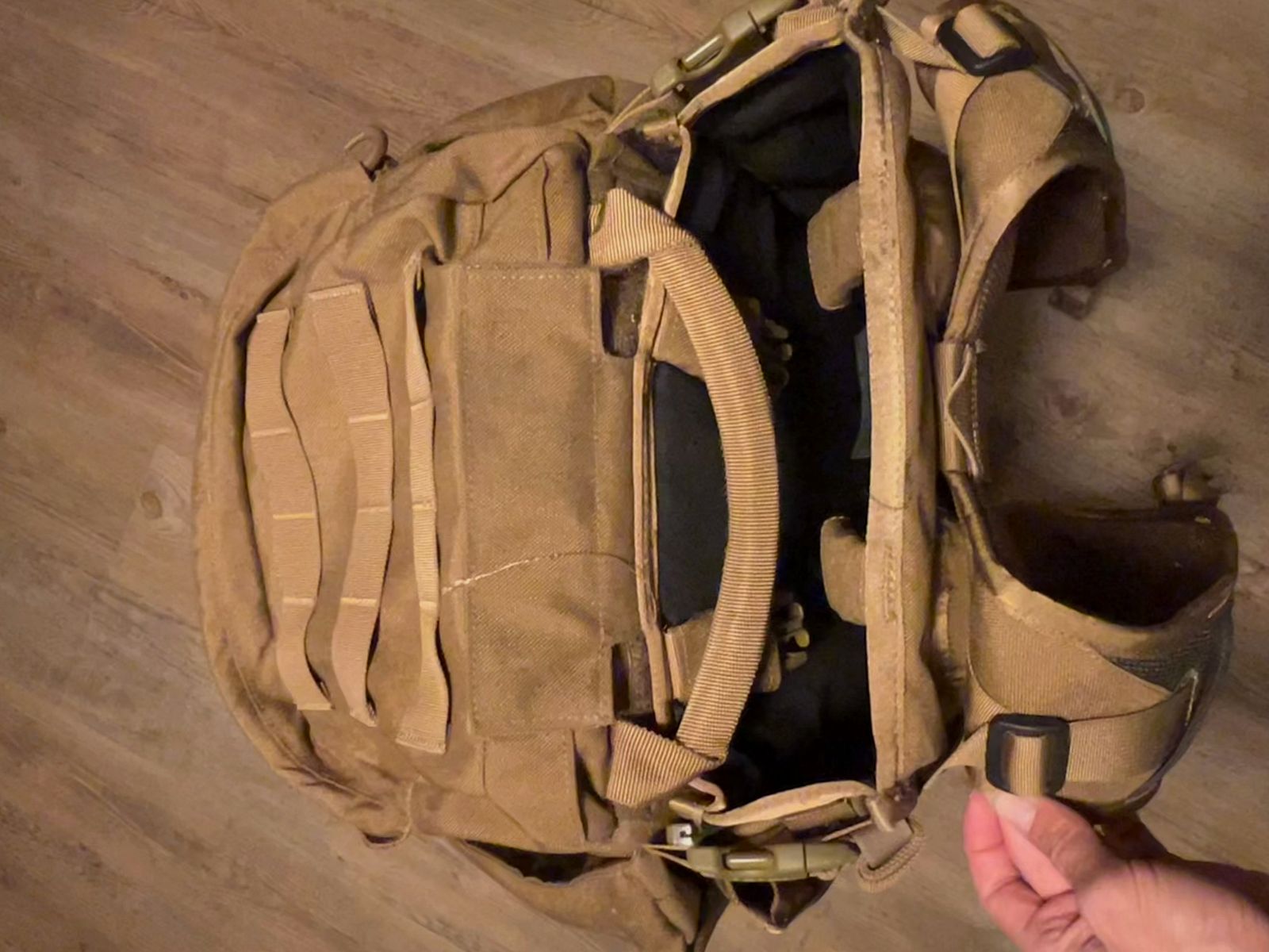 Eberlestock G3 Phantom Rucksack – FDE – komplett mit Zubehör – Top Zustand 