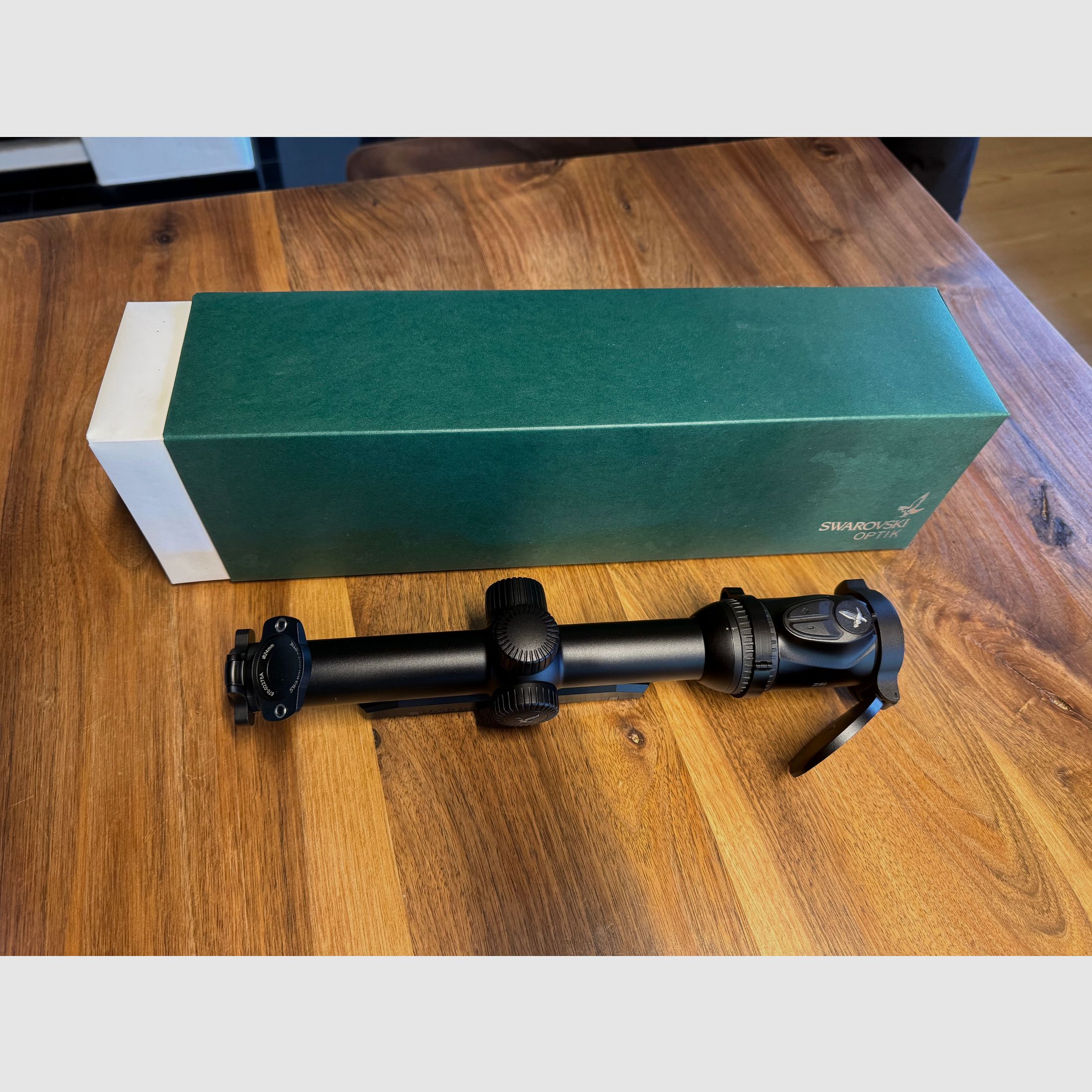 Swarovski Z8i 1-8x24i mit Dentlermontage und viel Zubehör