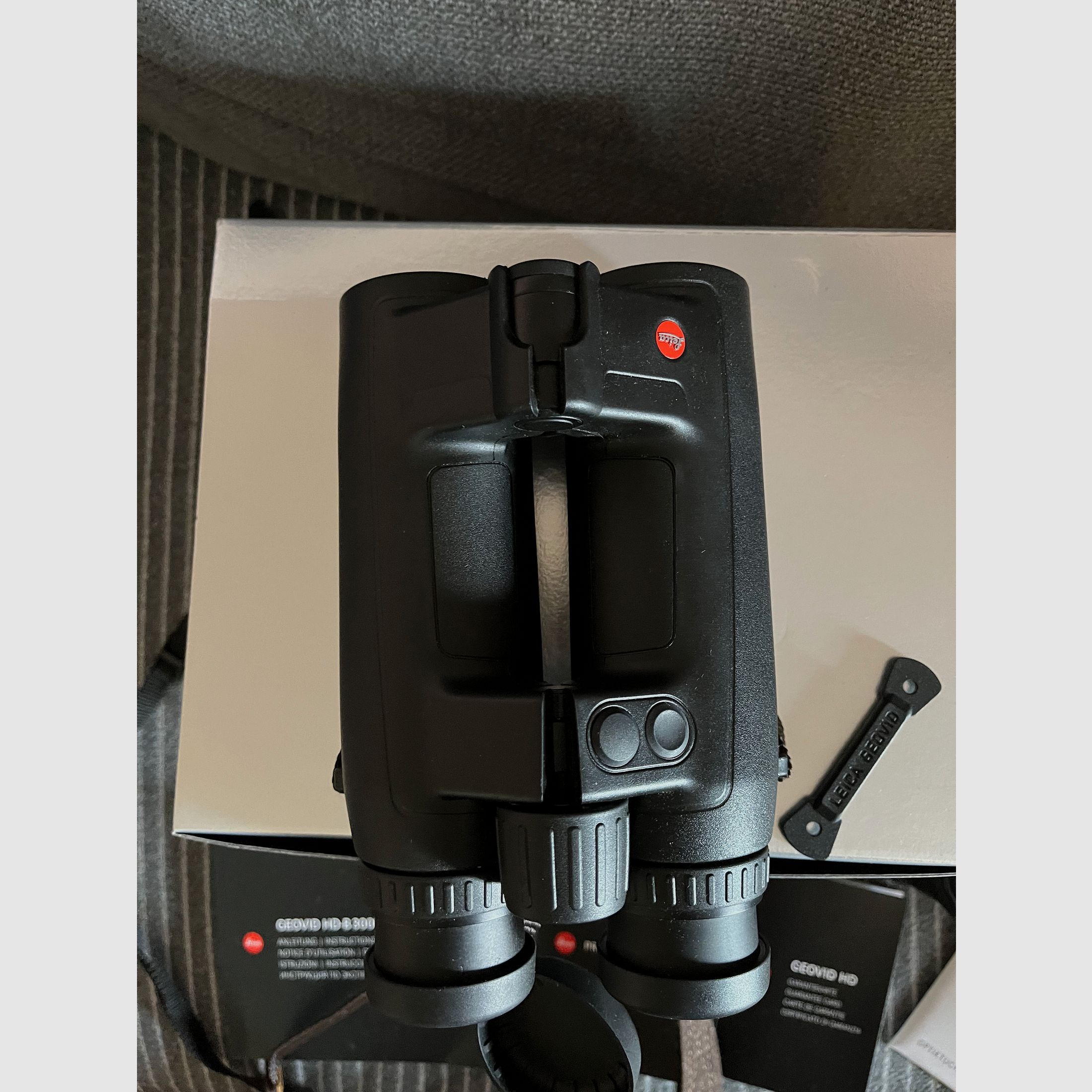 Leica Geovid 8x42 HD-R 2700