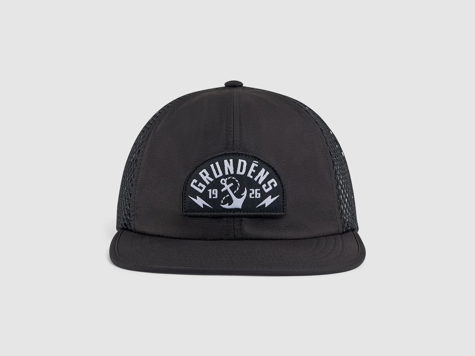 Grundéns Stowaway Packable Trucker Black