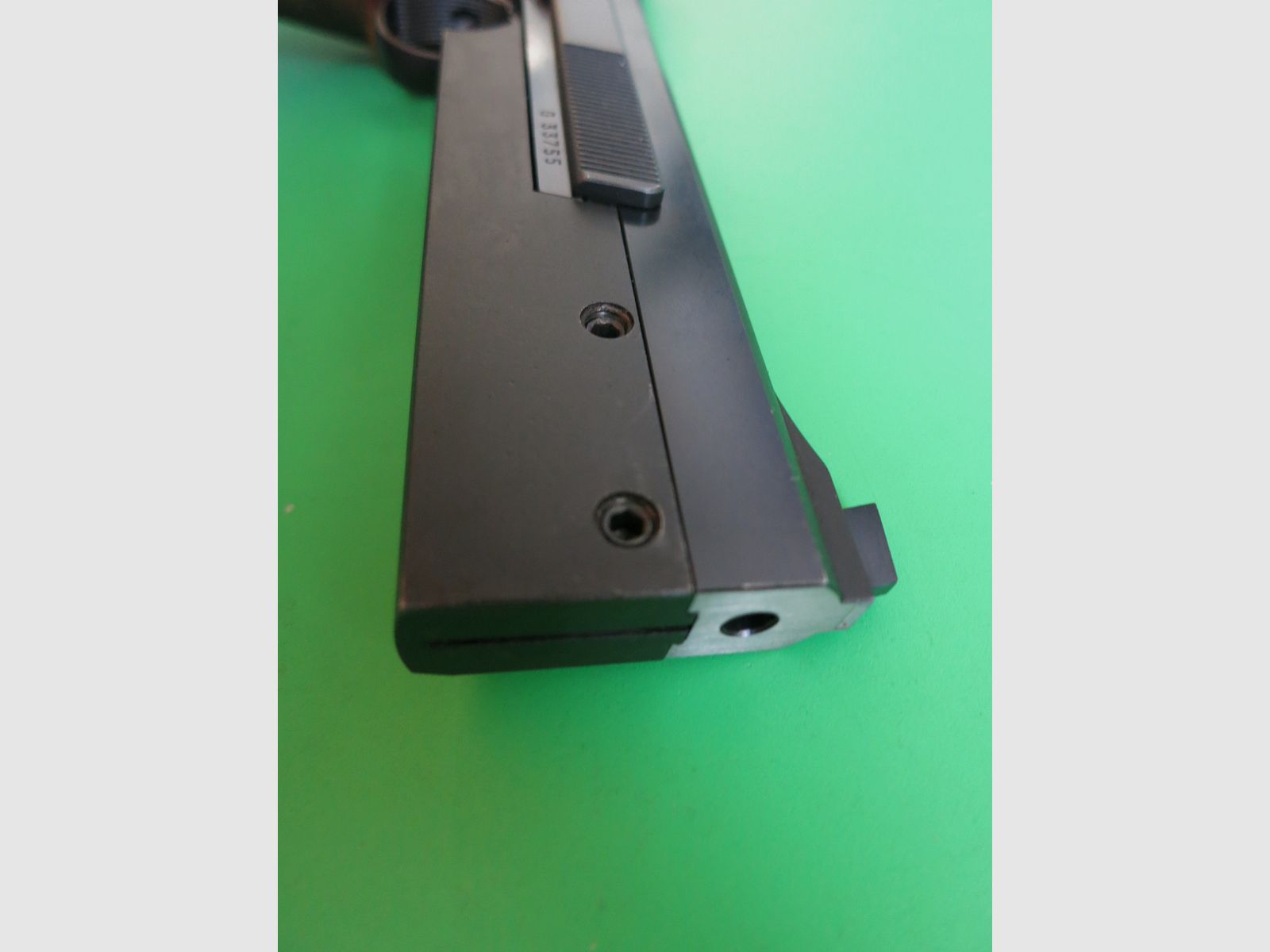 Hämmerli International 208, beste schweizer Ziel- Sportpistole, .22lr +Laufgewicht +NILL-Sportgriff      #49