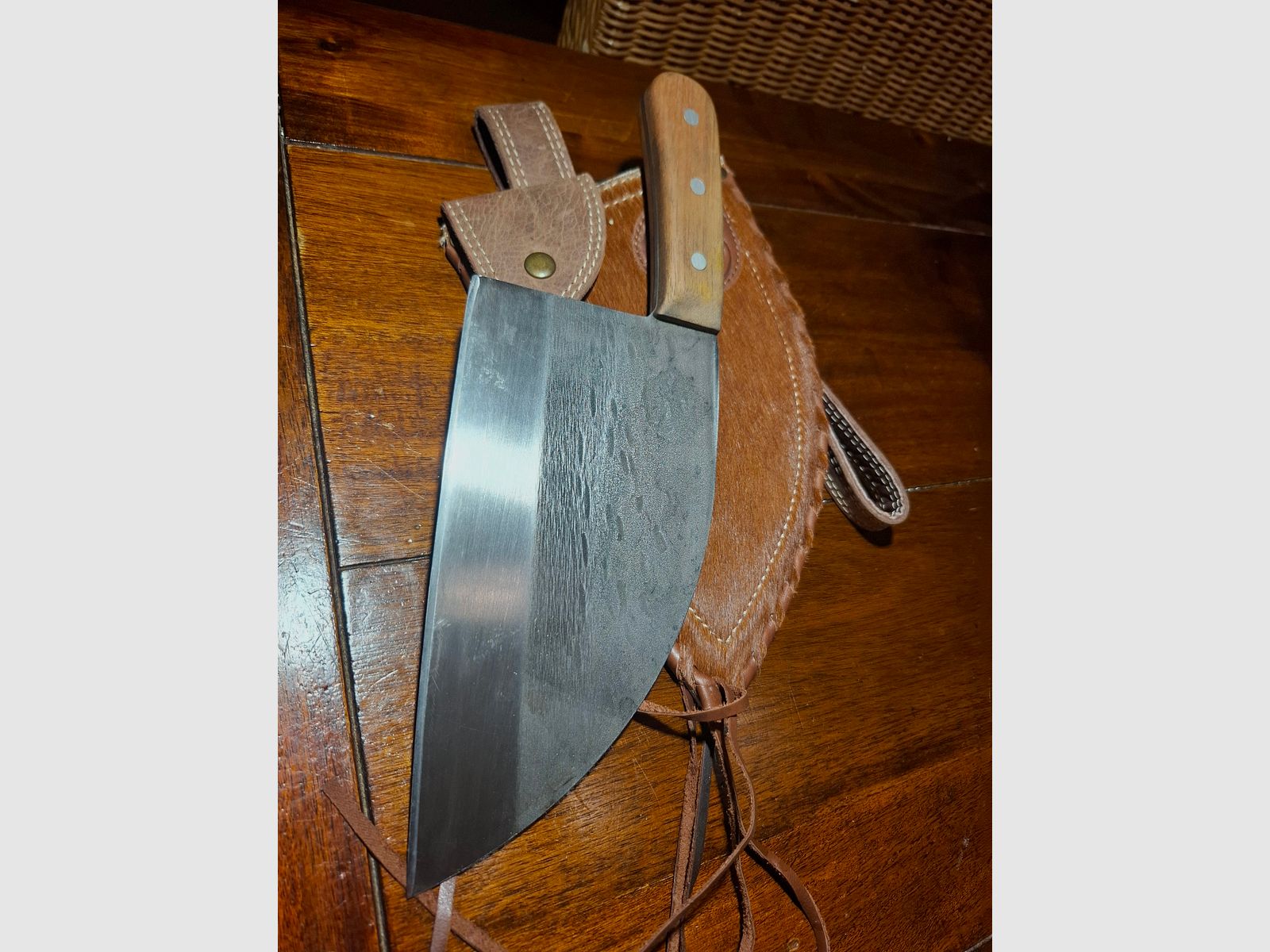 ORIGINAL ALMAZAN KITCHEN KNIFE