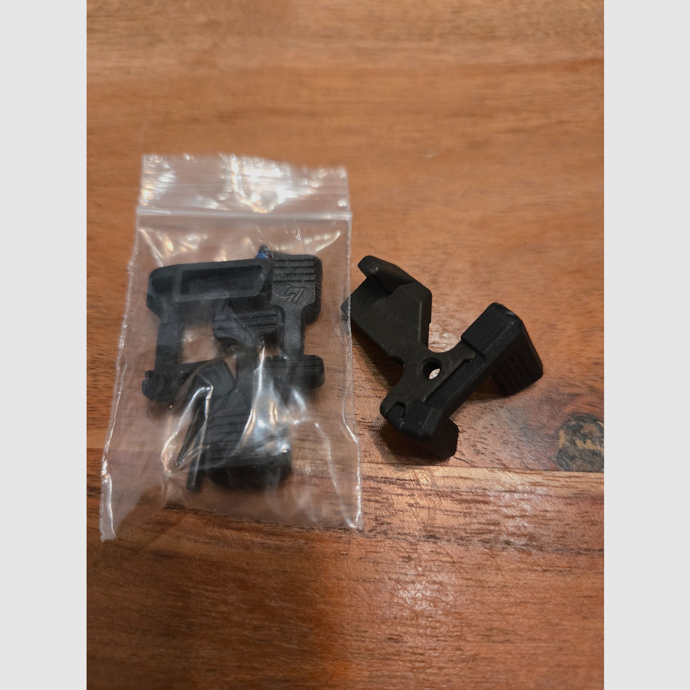 STRIKE INDUSTRIES modularer Verschlussfang für AR