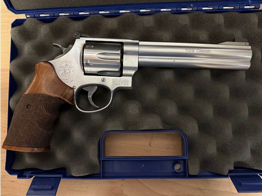 S&W 629 Classic 44 Rem. Magnum