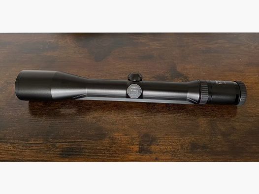 Zeiss Diavari 2,5–10x48 T* mit Zeiss-Innenschiene, Absehen 1