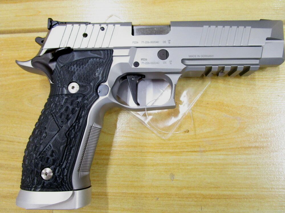 Sig Sauer P226 X-Five