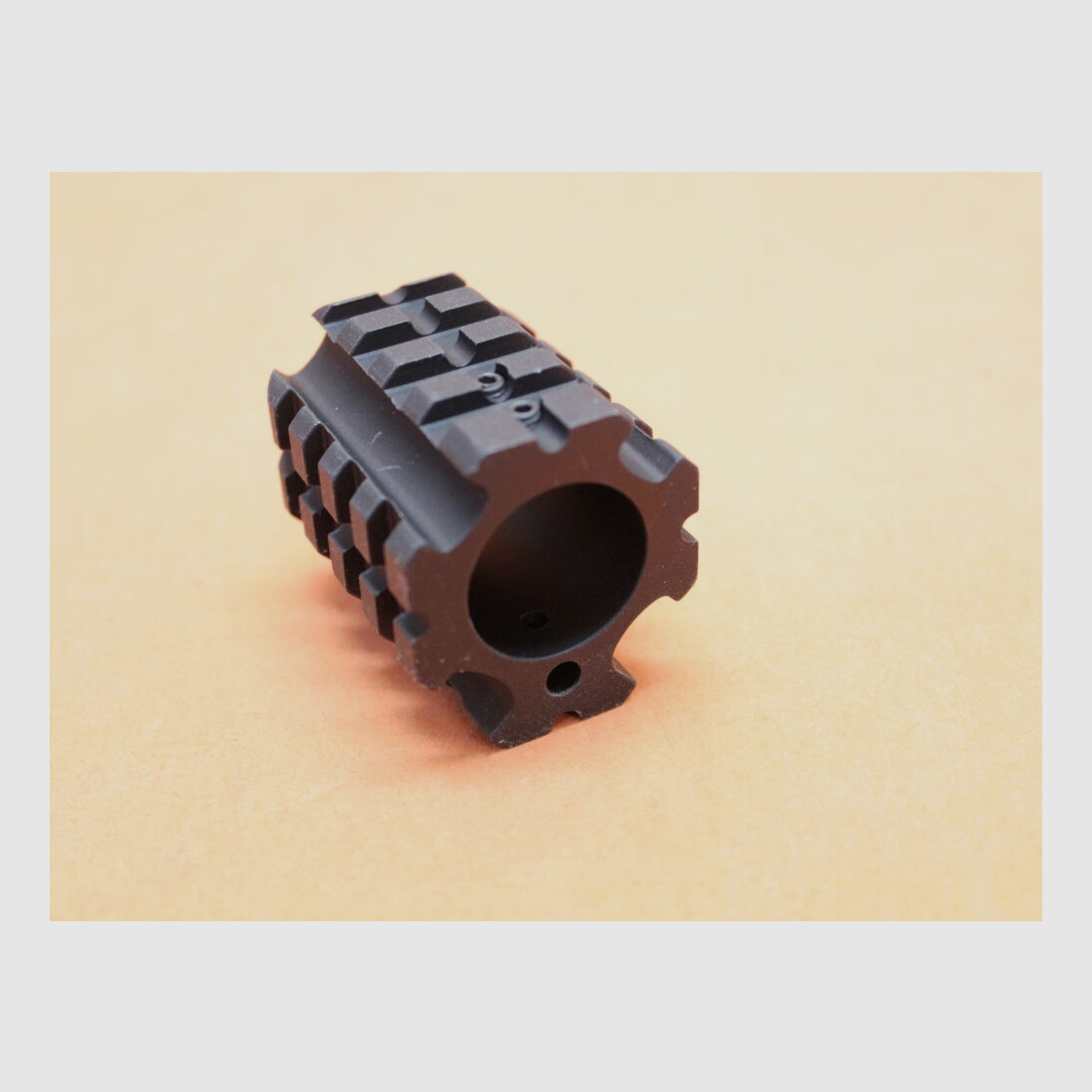 DPMS AR-15: Gas Block Picatinny 4-Rail DPMS .936" ID (GB-4R) Alu black Geeignet für Bull-Barrel