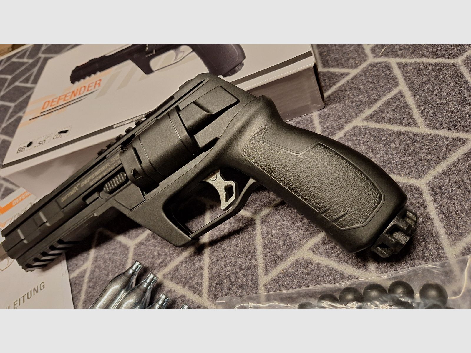 AirmaX Defender Co2-Revolver cal .50 Defense